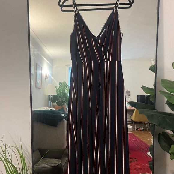 Jumpsuit! - Picture 2 of 4